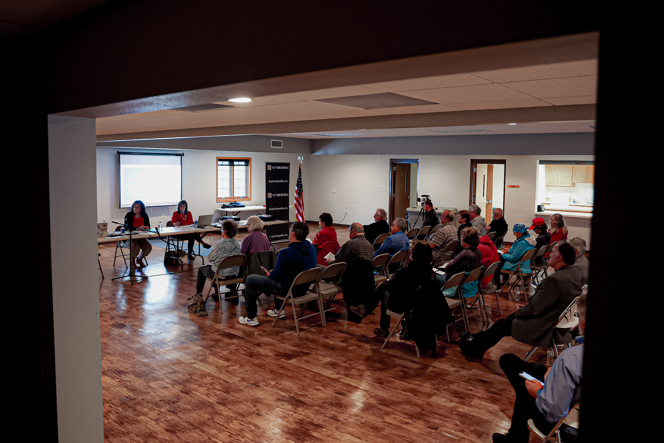 Republicans, Democrats work to restore voter trust